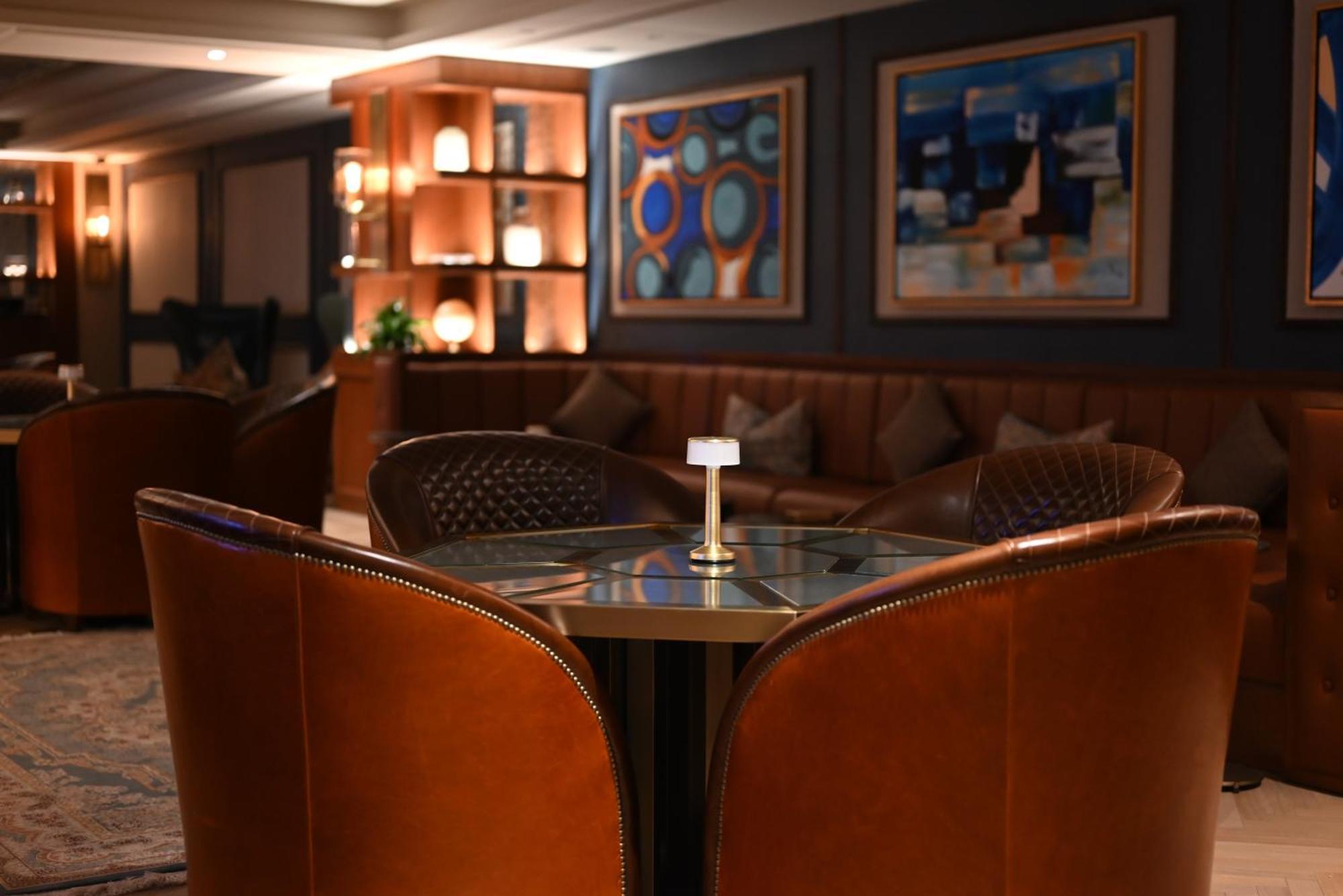 Mansard Riyadh, A Radisson Collection Hotel Exteriér fotografie The Club at London Heathrow Airport