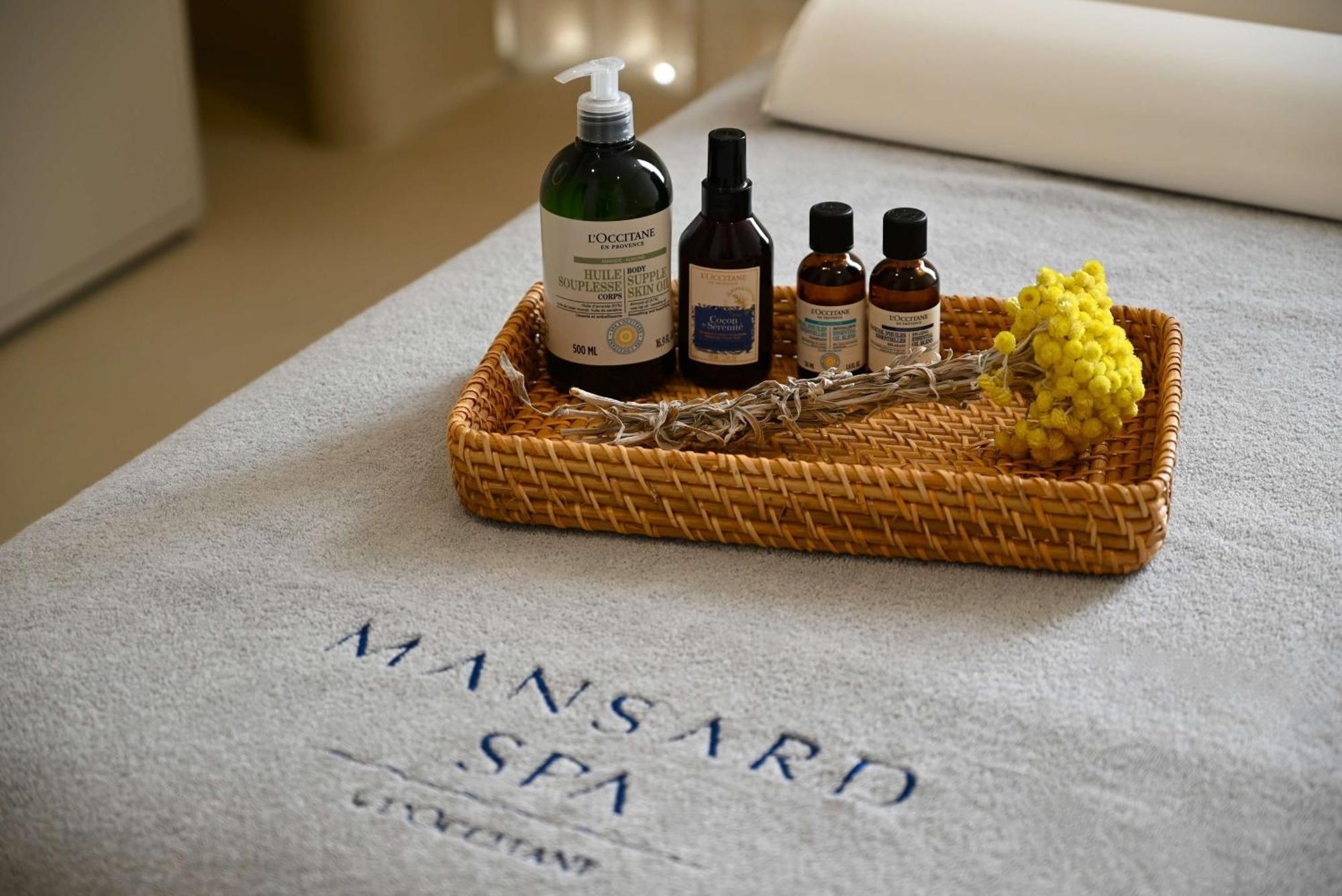 Mansard Riyadh, A Radisson Collection Hotel Exteriér fotografie Spa products